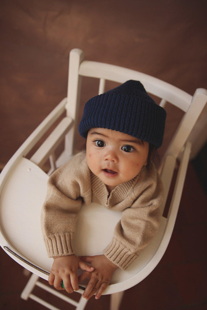 Newborn Beanie Fonzie - Apricot <br>hvid