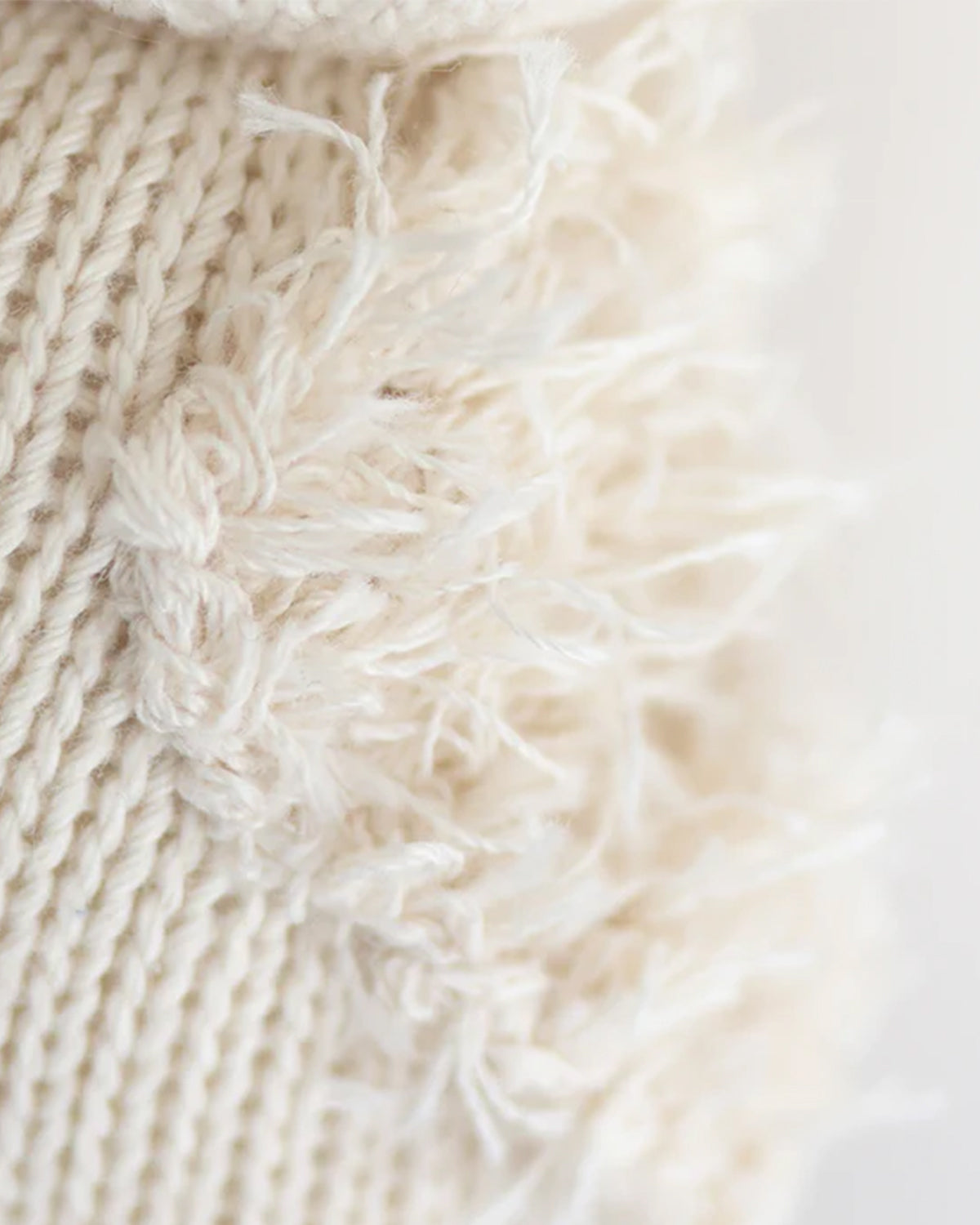 Baby gosling <br>Cuddle + Kind