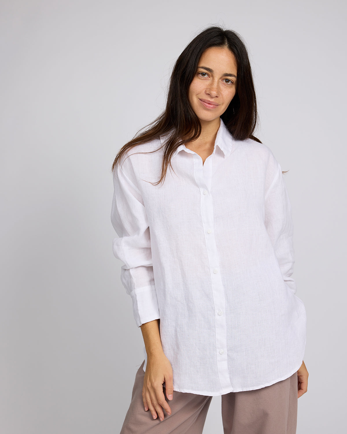 Women's Linen Laidback Button Down Blouse