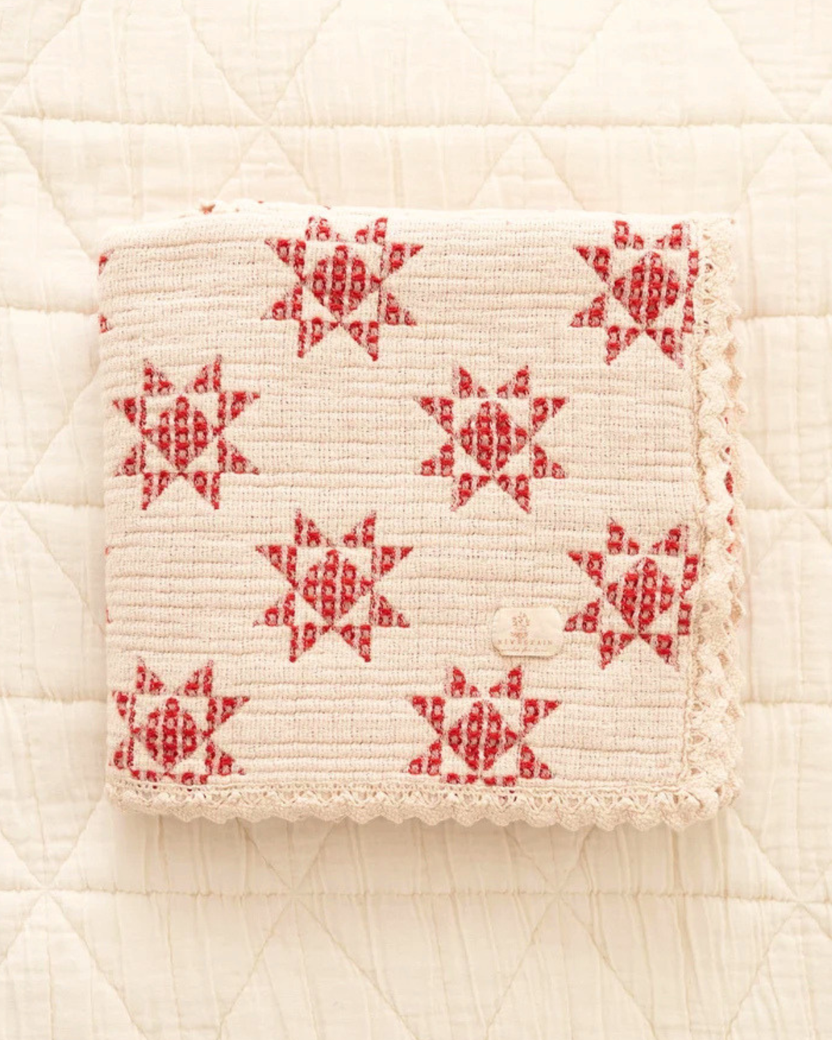star quilt - pink/red <br> new grain