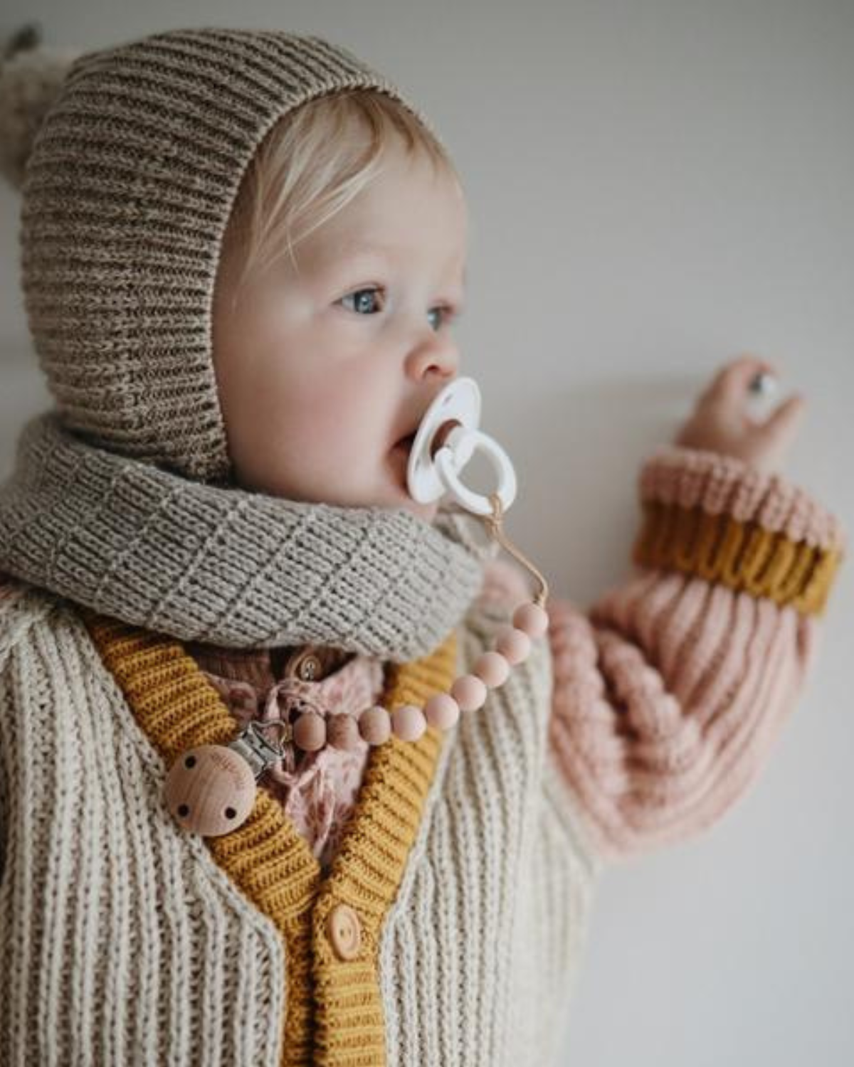 Pacifier Clip - Halo - Dried Thyme