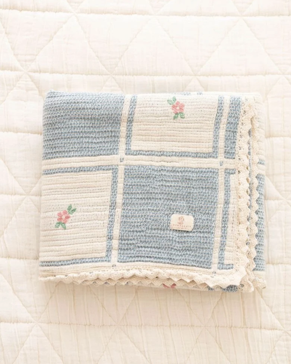 patchwork blanket - spring bloom