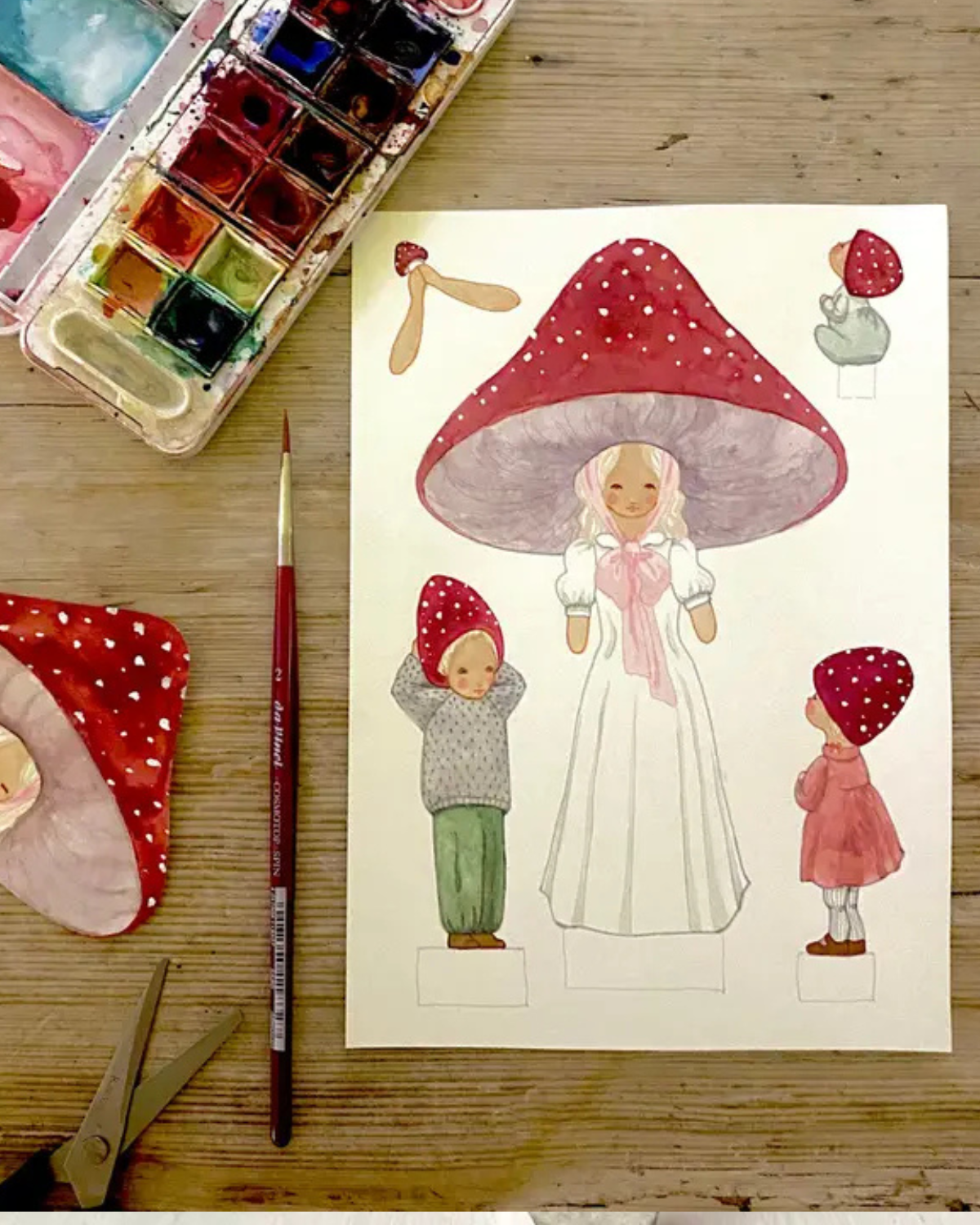 Paper cutouts Red Mushroom Mom with Children