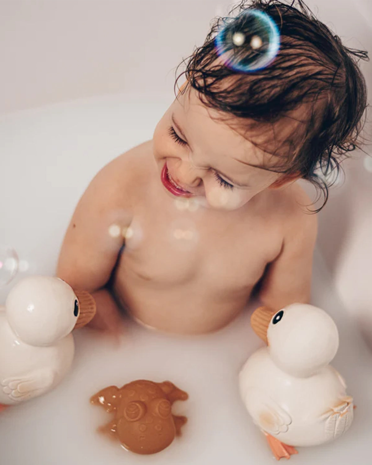 Rubber Duck - White <br> Hevea