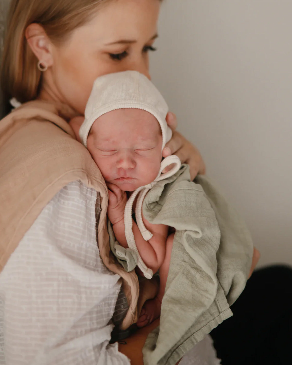 Organic Cotton Muslin Burp Cloth 2-Pack - Natural / Fog