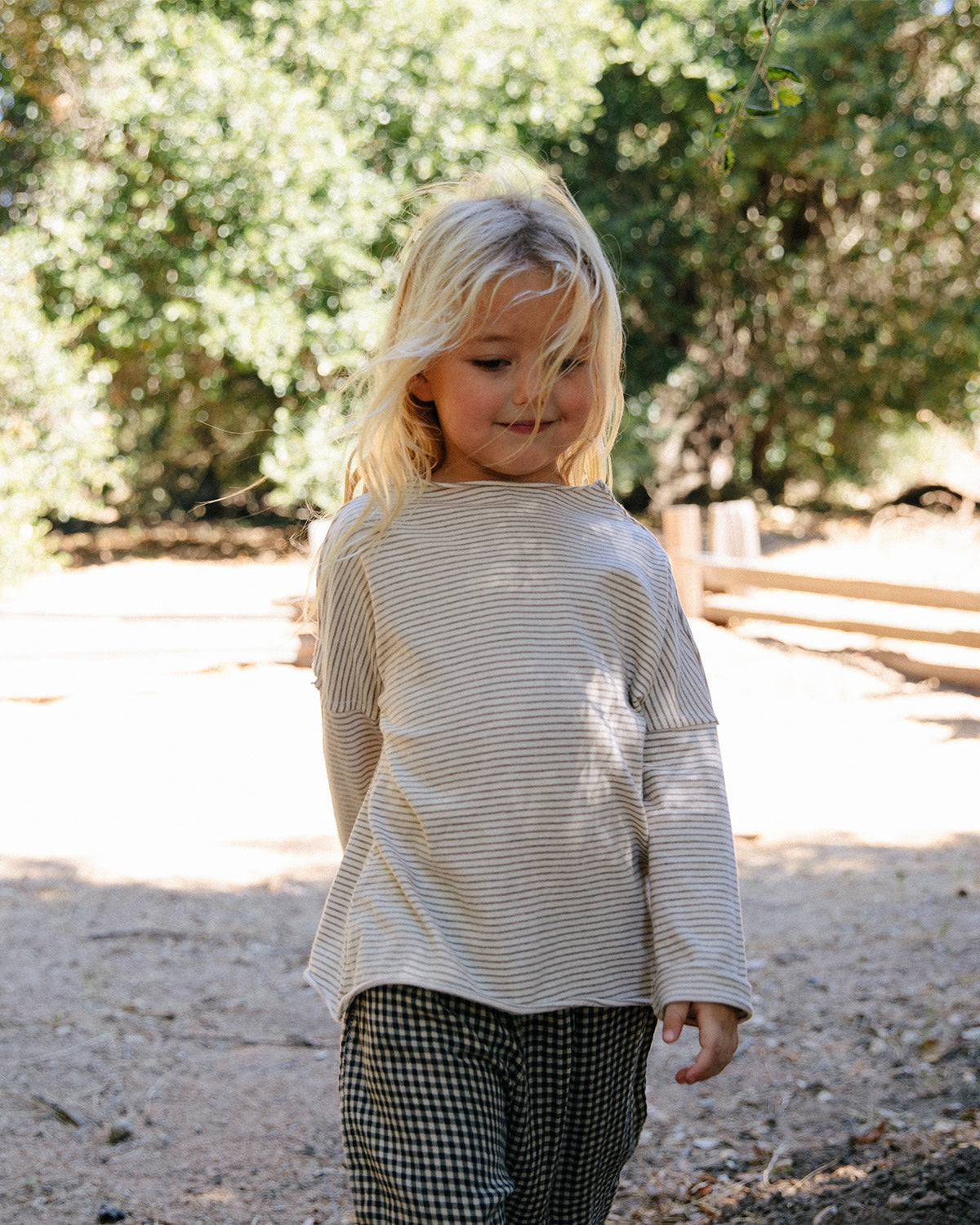 Pullover Tee - sand stripe