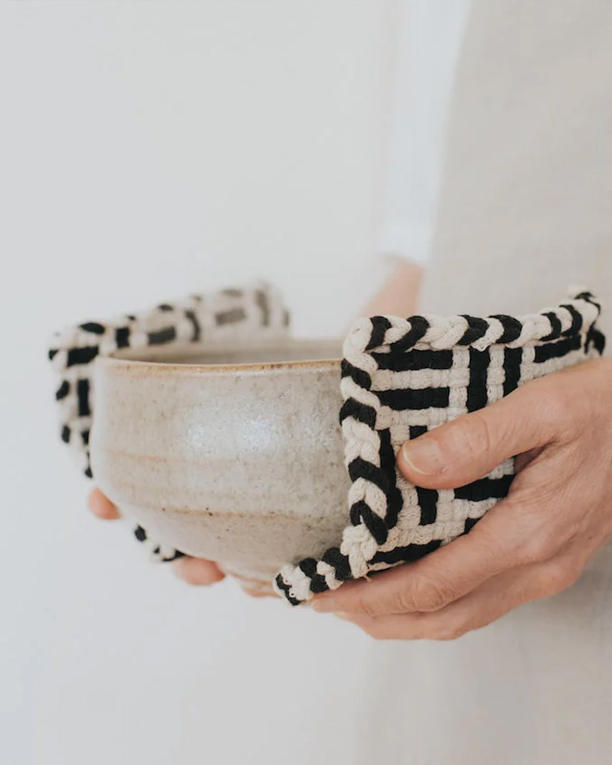 Pot Holder - Willow <br>Kate Kilmurray