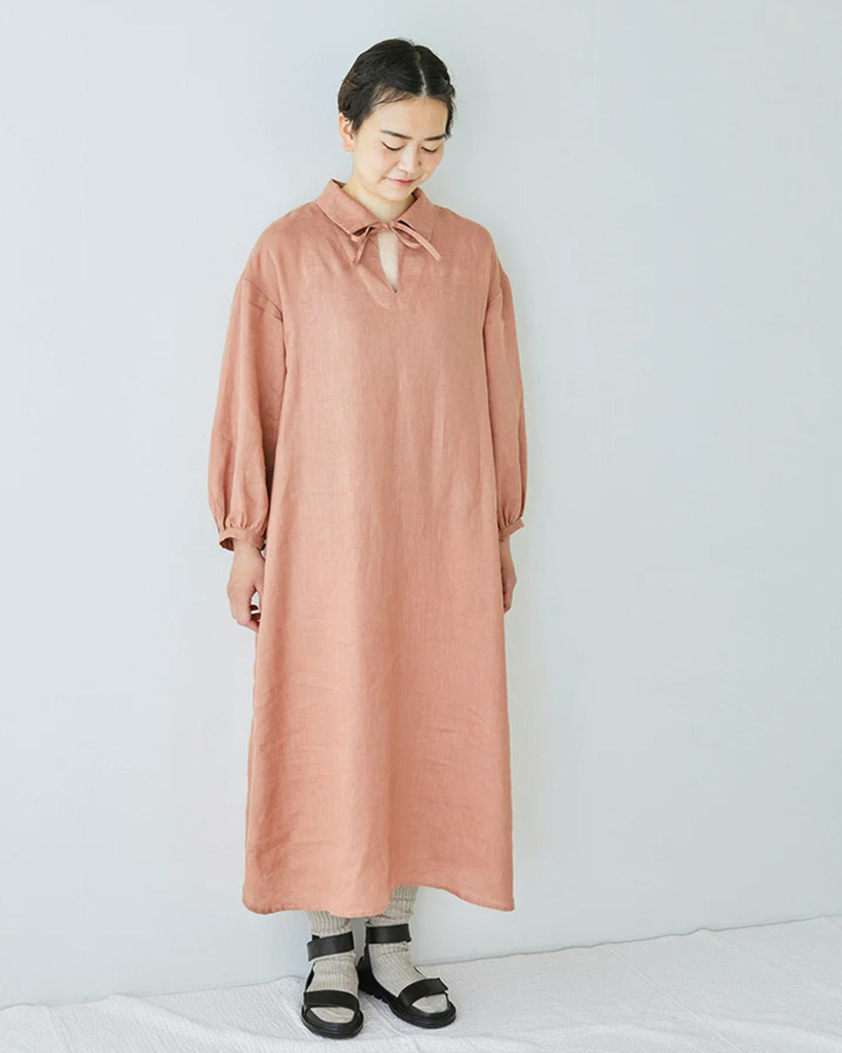 Linen Rib Crew Socks - taupe <br>Fog Linen