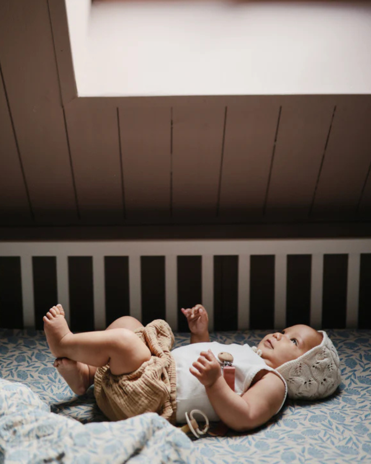 Extra Soft Muslin Crib Sheet - Blue Flowers