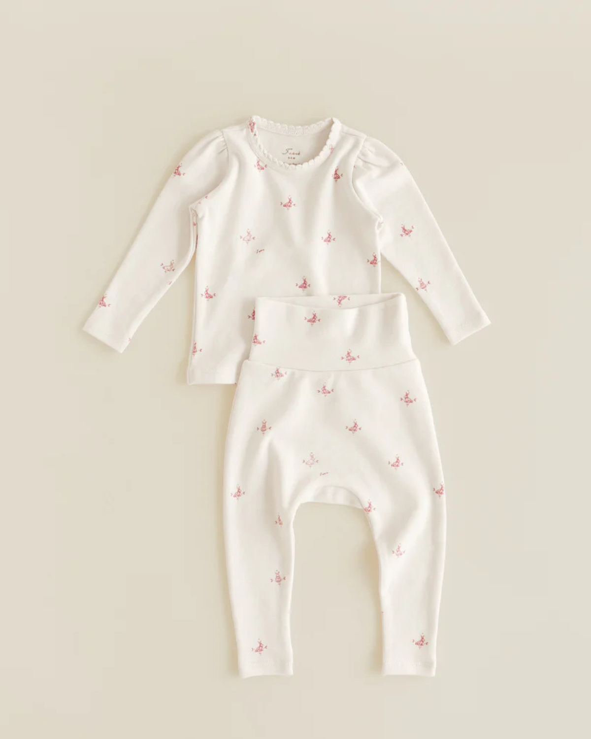 Scalloped Set - folk bunny