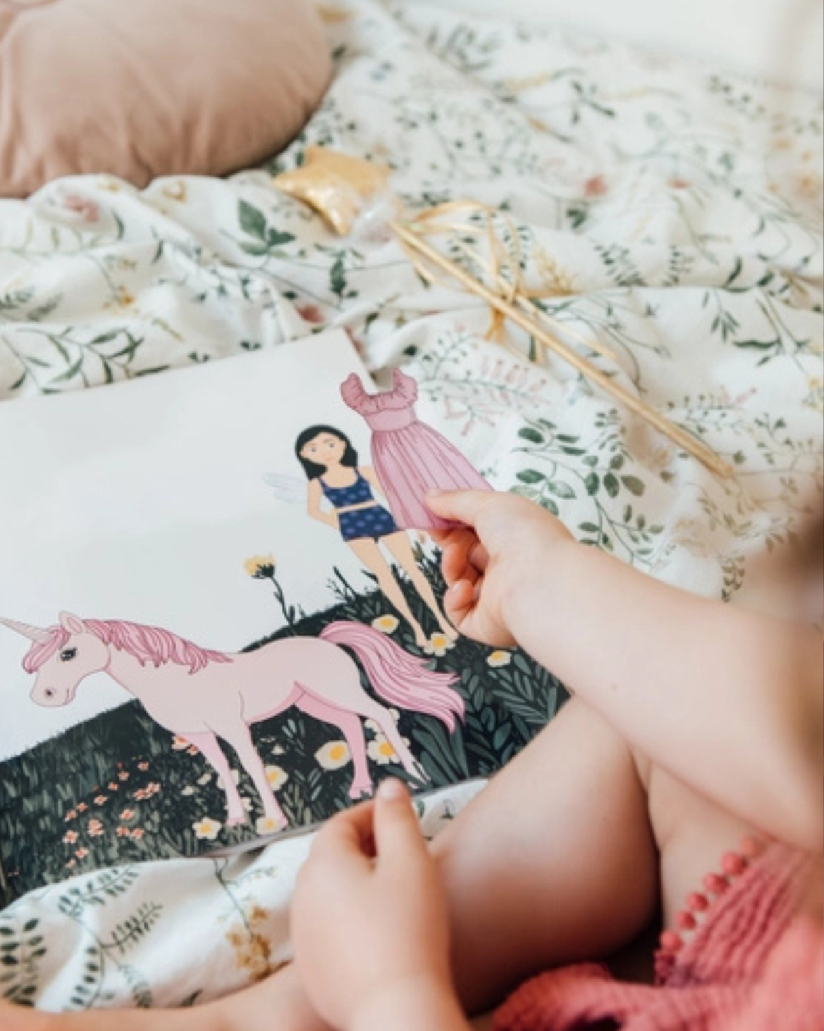 My Sticker Storybook: Fairies and Unicorns