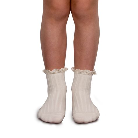 Collegien Lace Trim Ankle Socks - cream