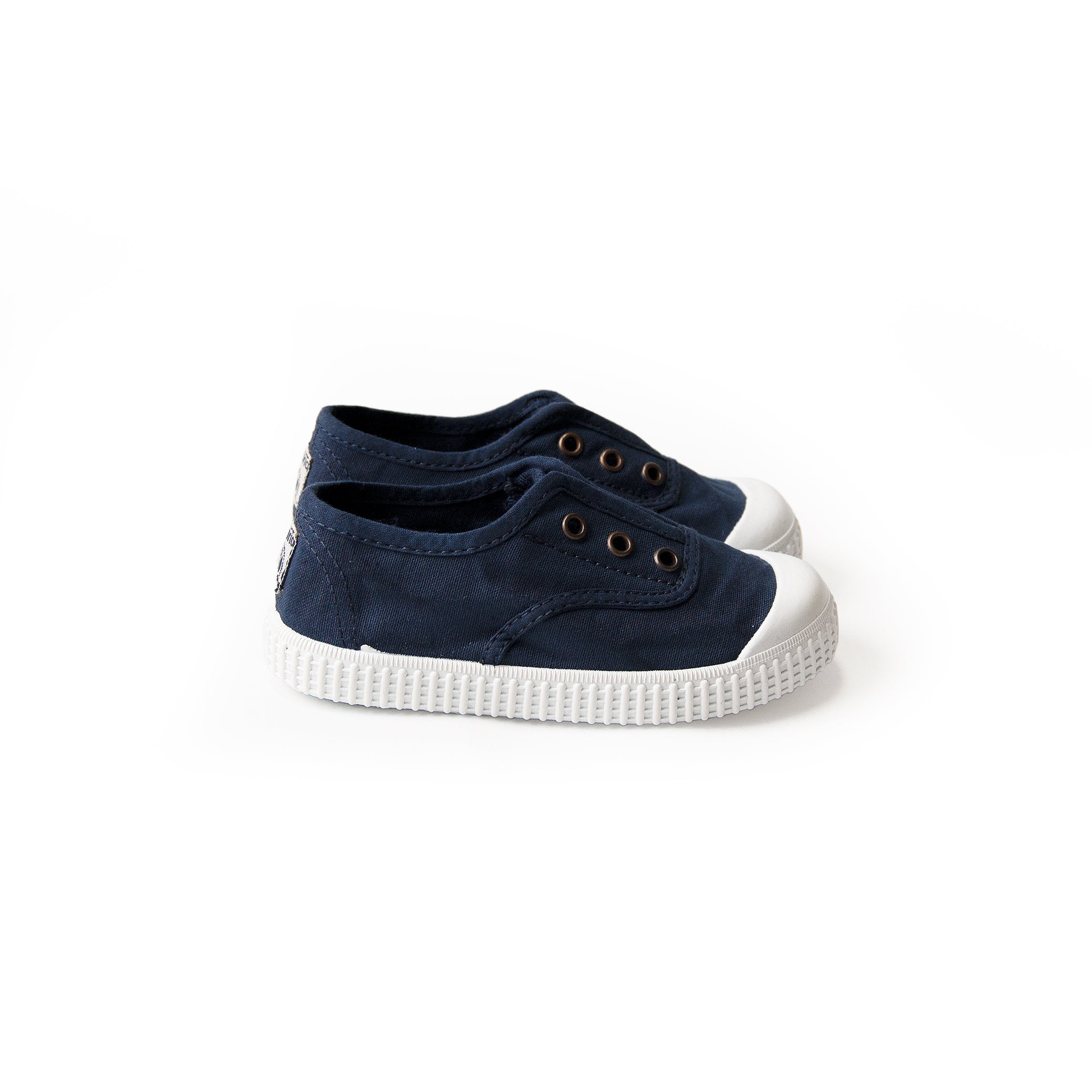 Organic Canvas Sneakers - marino <br> Victoria
