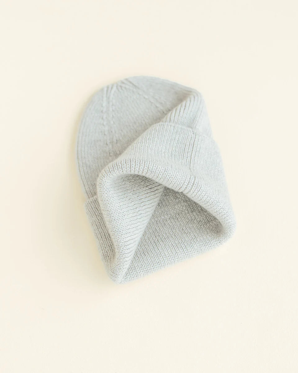 Newborn Beanie Fonzie - Light Gray <br>hvid