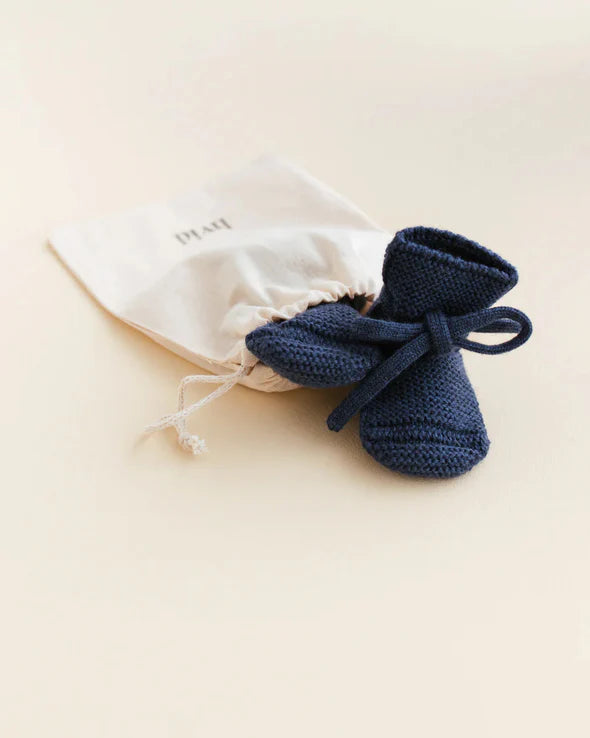 Knit Booties - navy blue <br>hvid