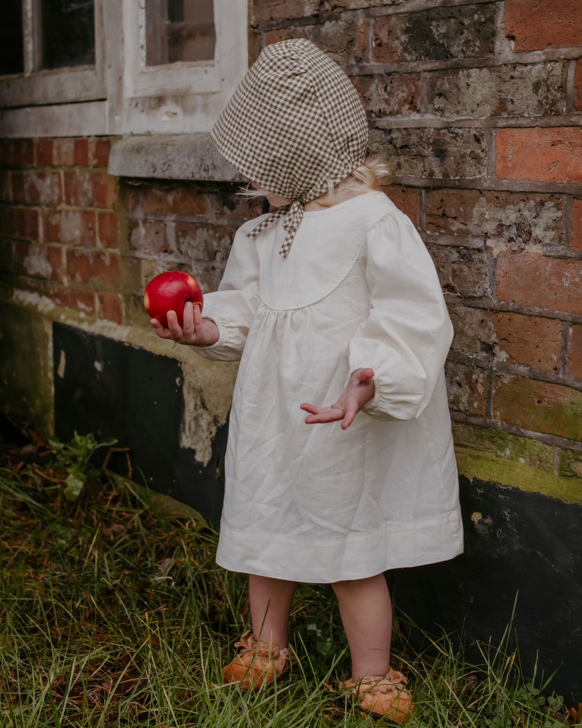 Woven Bonnet