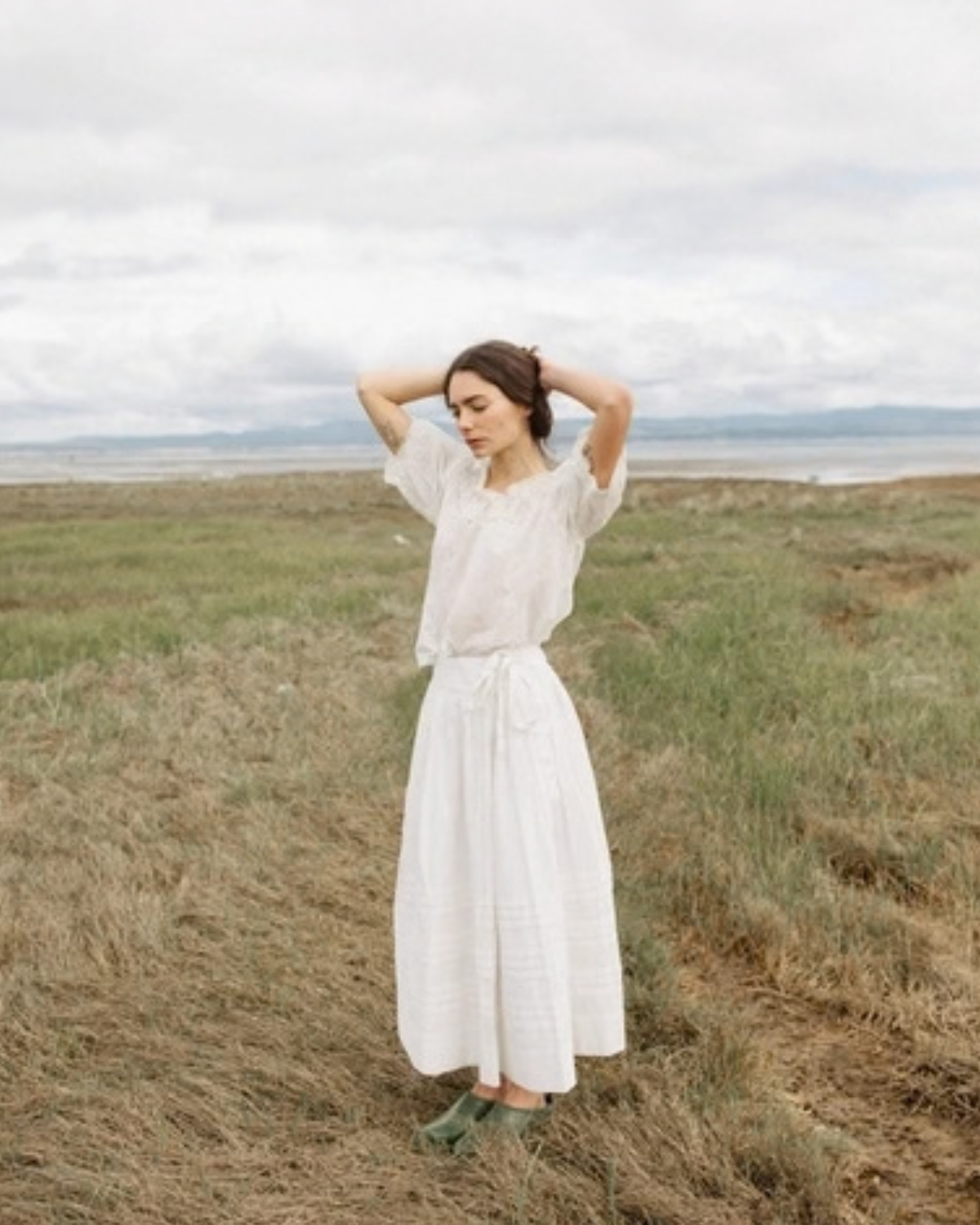 The Florence Skirt in Pure White-Cotton Poplin Pintuck Skirt