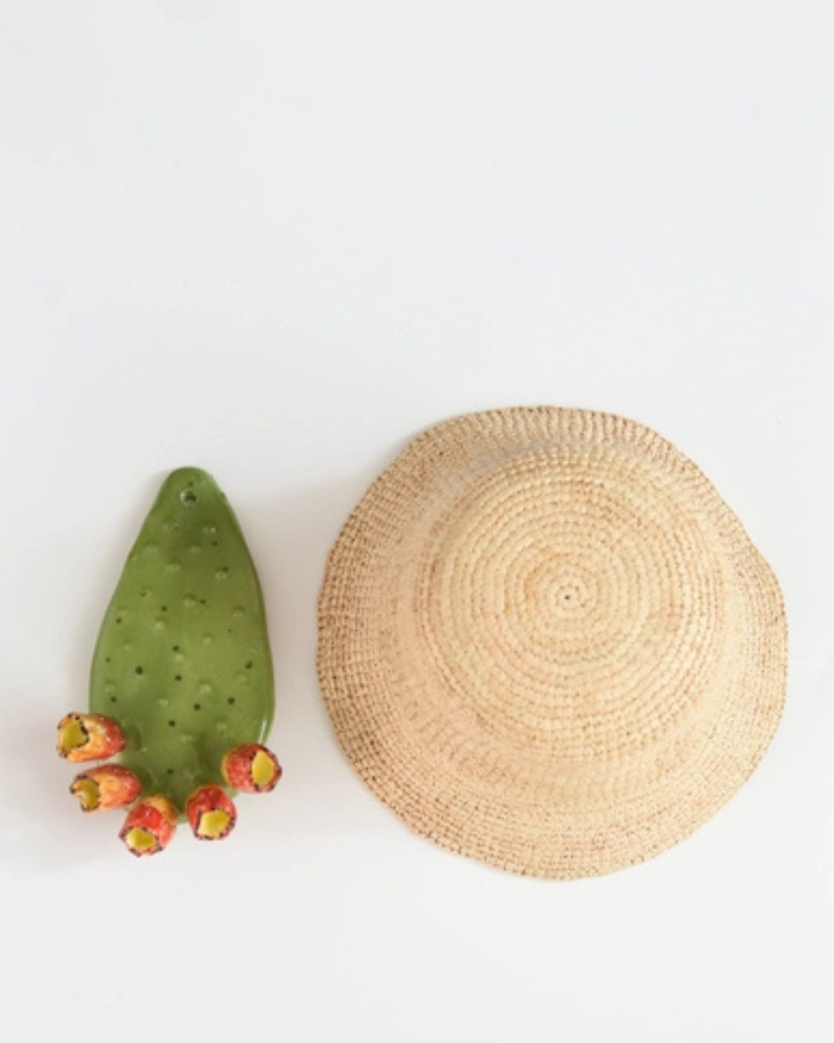 Las Dalias Bucket Hat