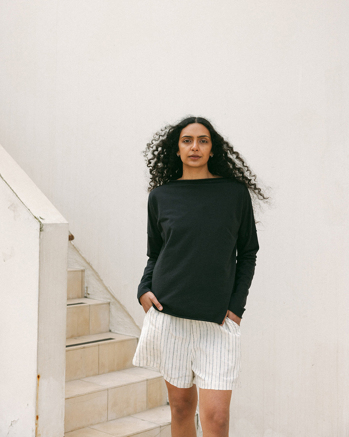 pullover sweatshirt and woven short
