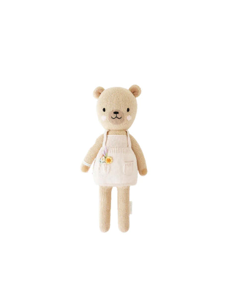Goldie the honey bear <br> Cuddle + Kind