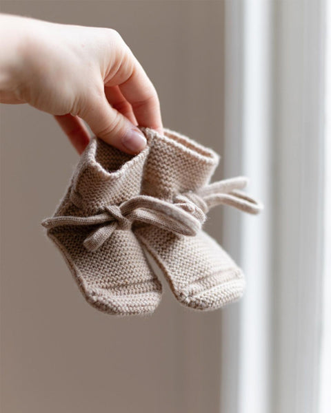 Knit Booties - sand <br>hvid