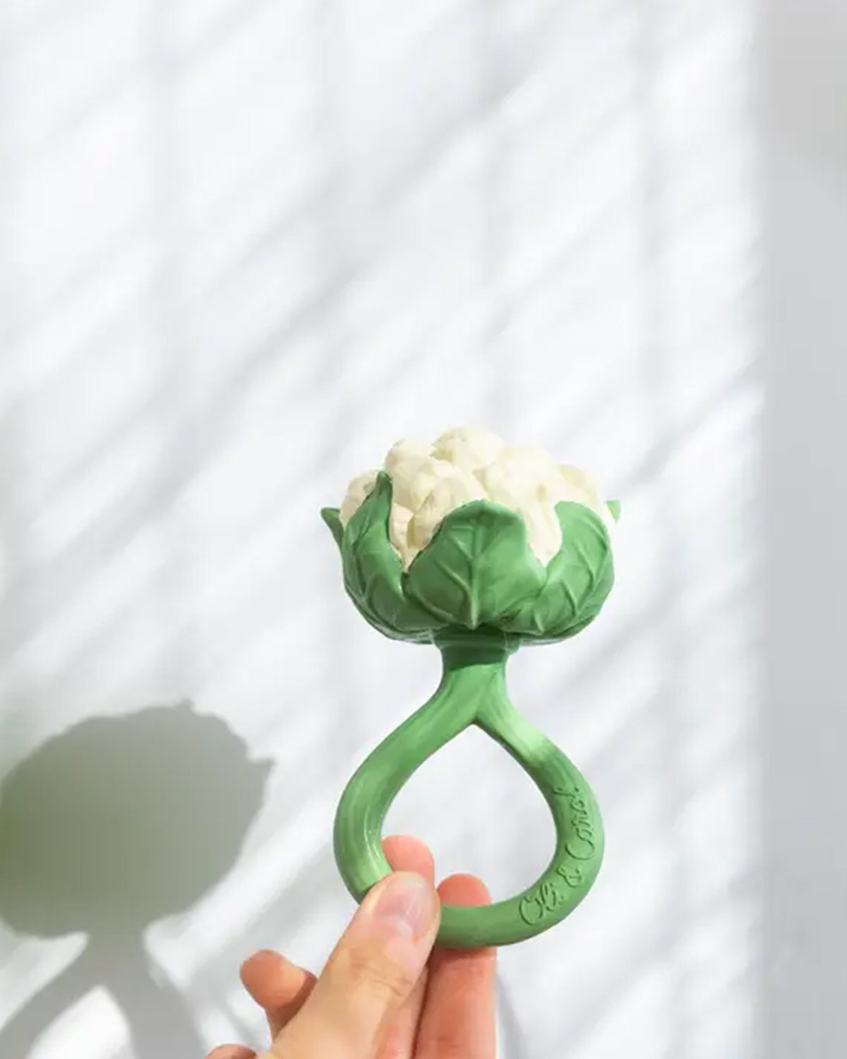 Cauliflower Rattle Toy <br> Oli & Carol