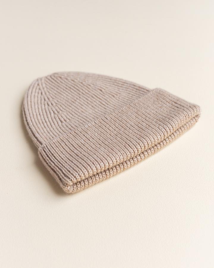 Newborn Beanie Fonzie - Sand <br>hvid