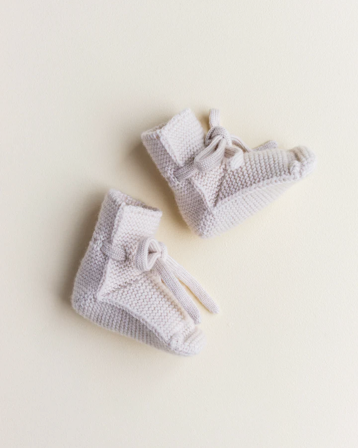Hvid sales baby booties